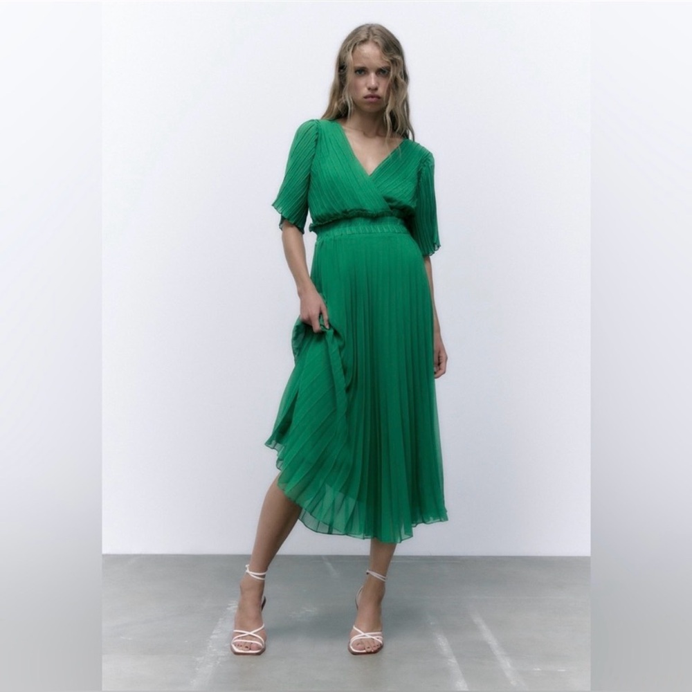 Zara Green Pleated Midi Dress